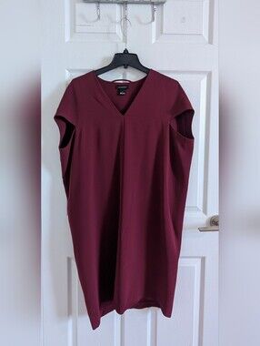Club Monaco Deep Wine V-Neck Shift Tailored Luxury Dressy Dress Career Party - 6